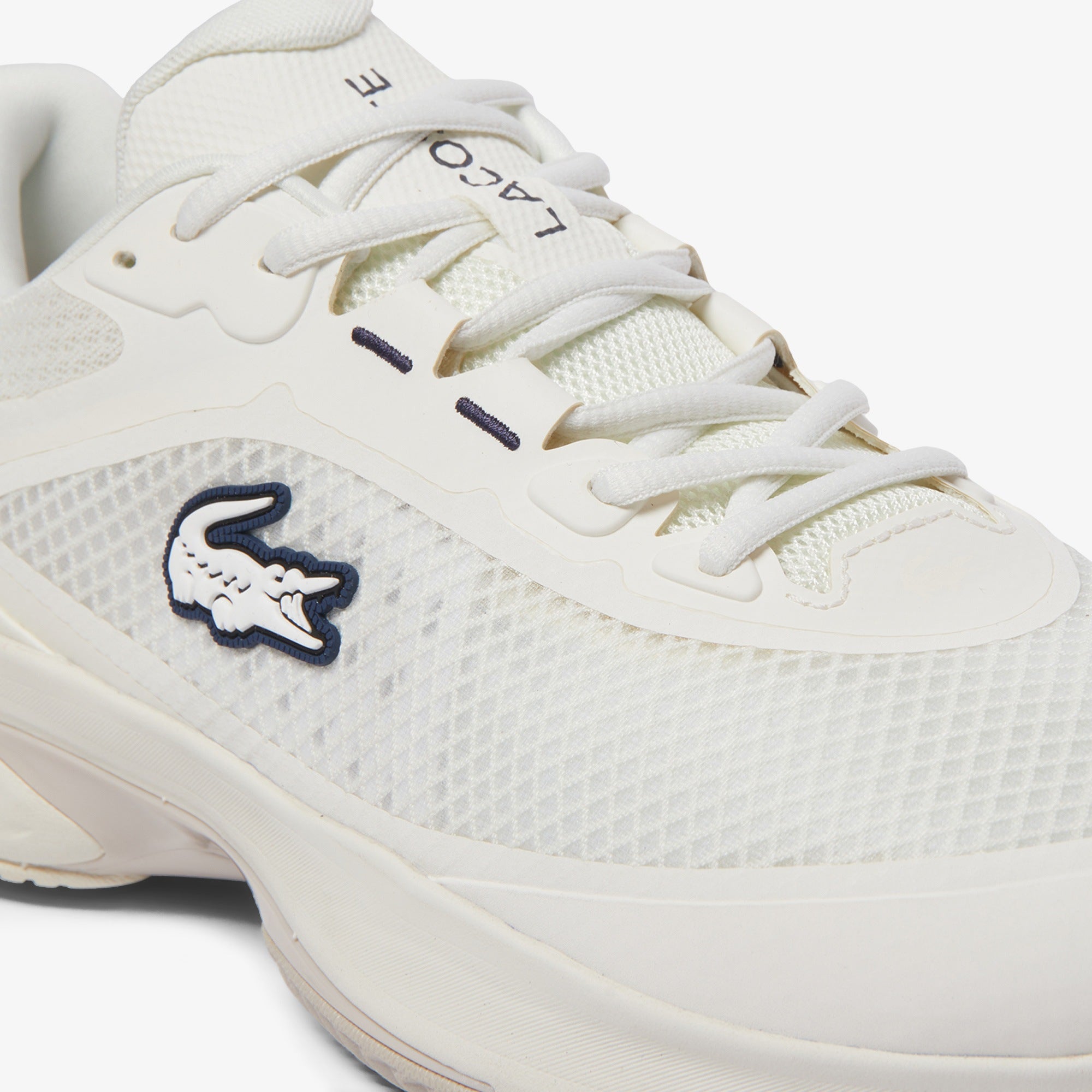 Lacoste Tech Point