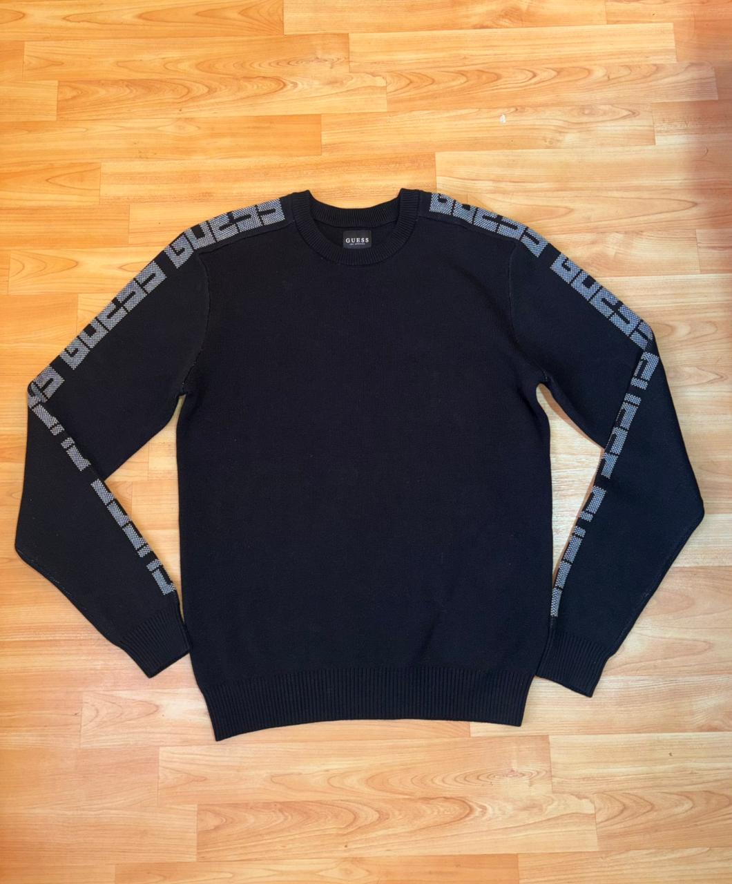 Sweater Guess
