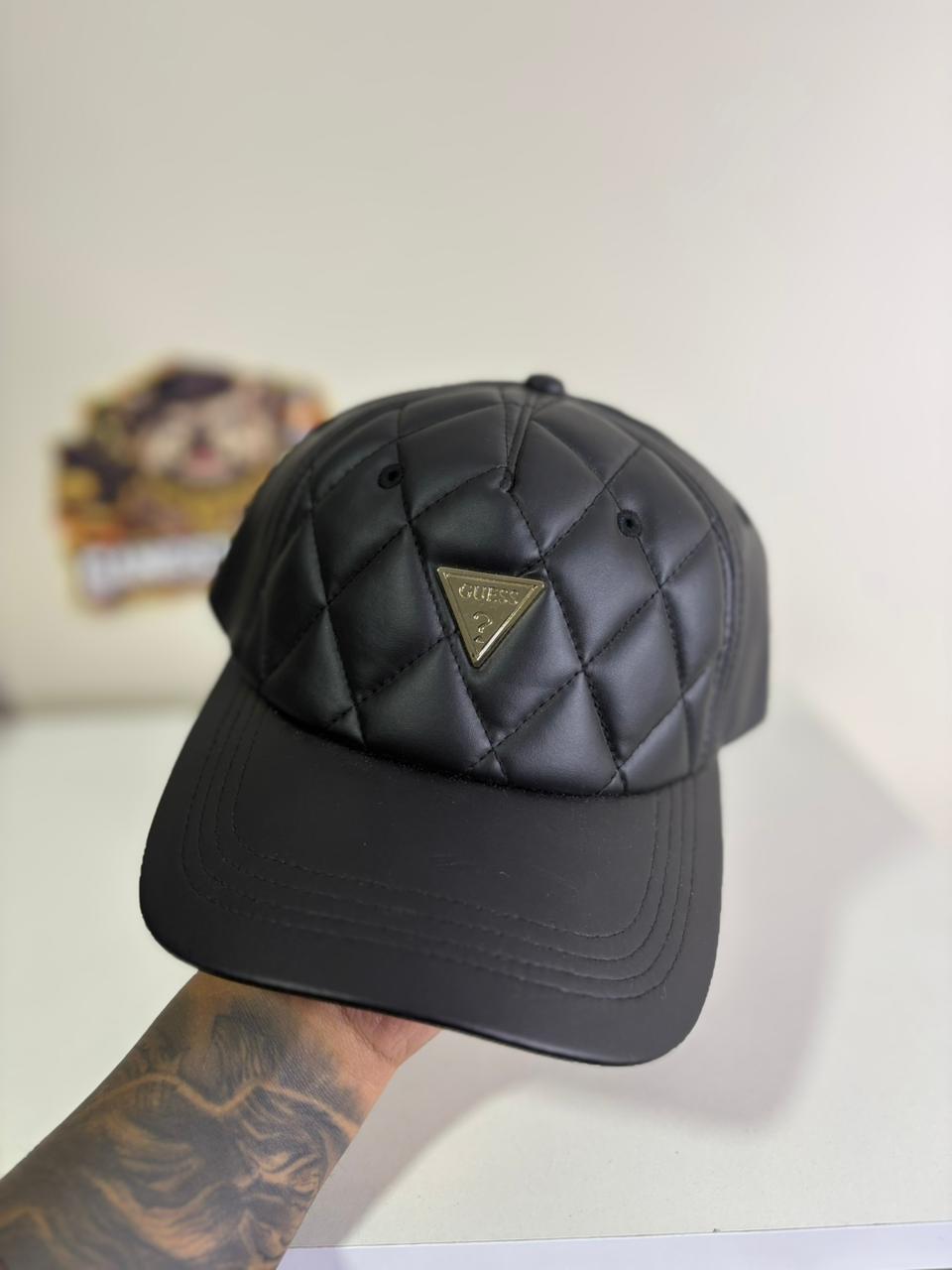 Gorra Guess