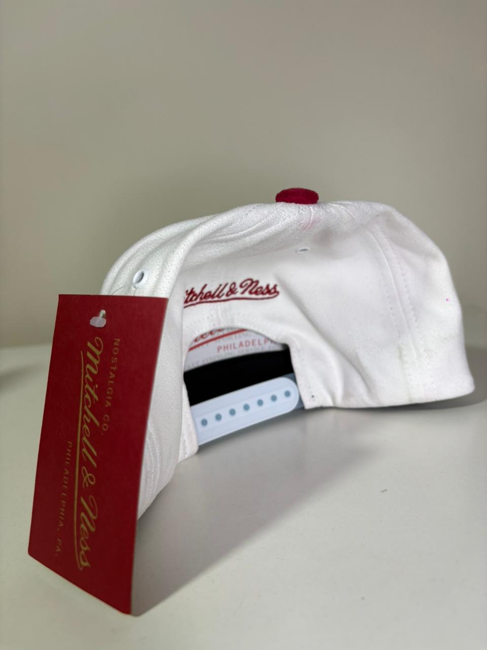 Gorra Retro 6 Carmine