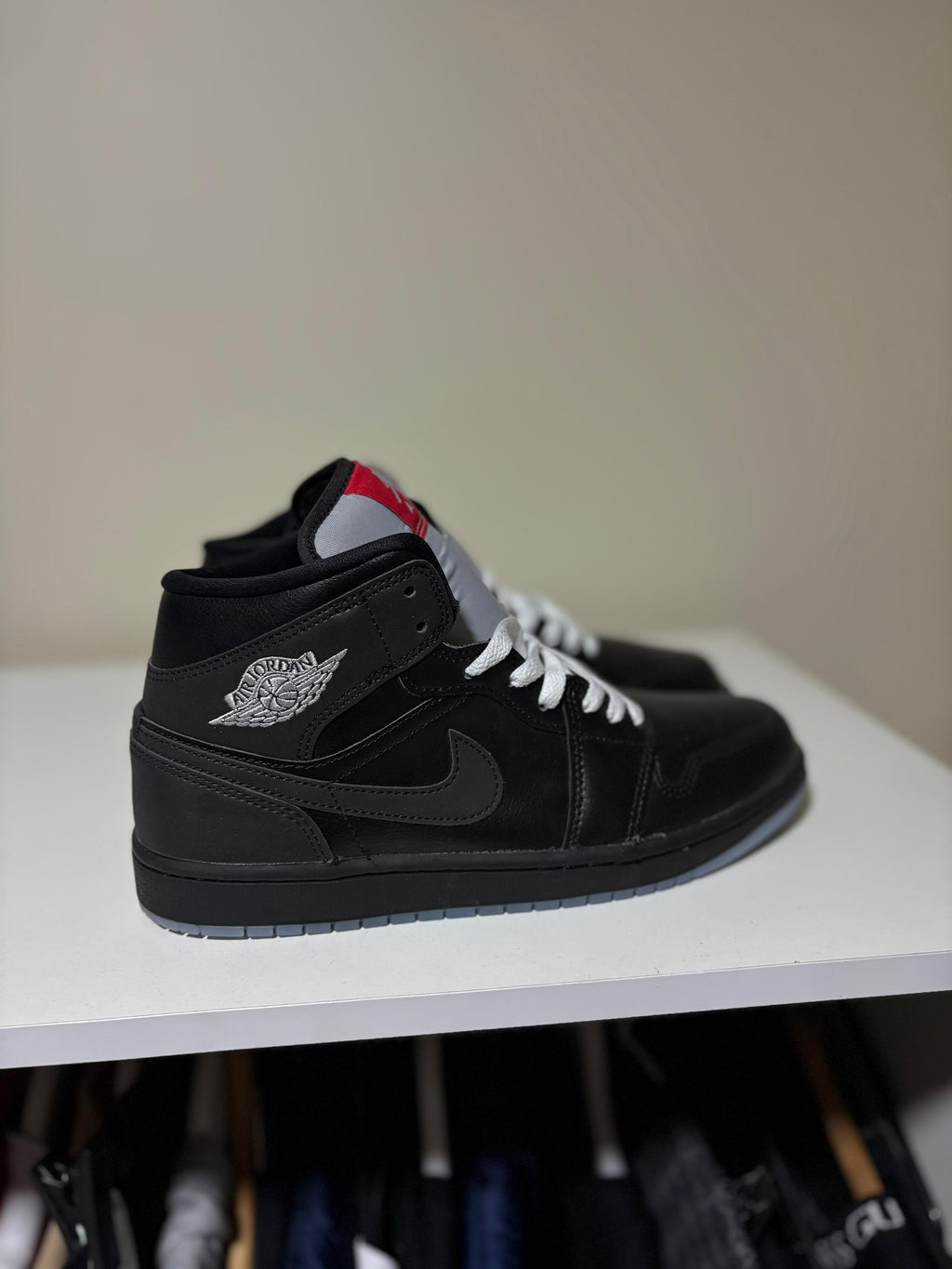 Jordan 1 Metallic