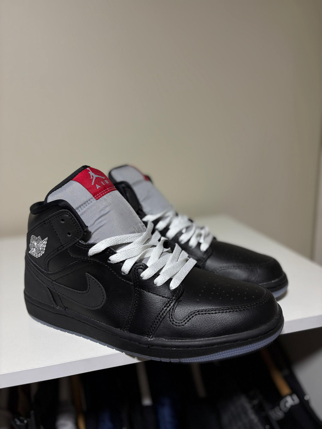Jordan 1 Metallic