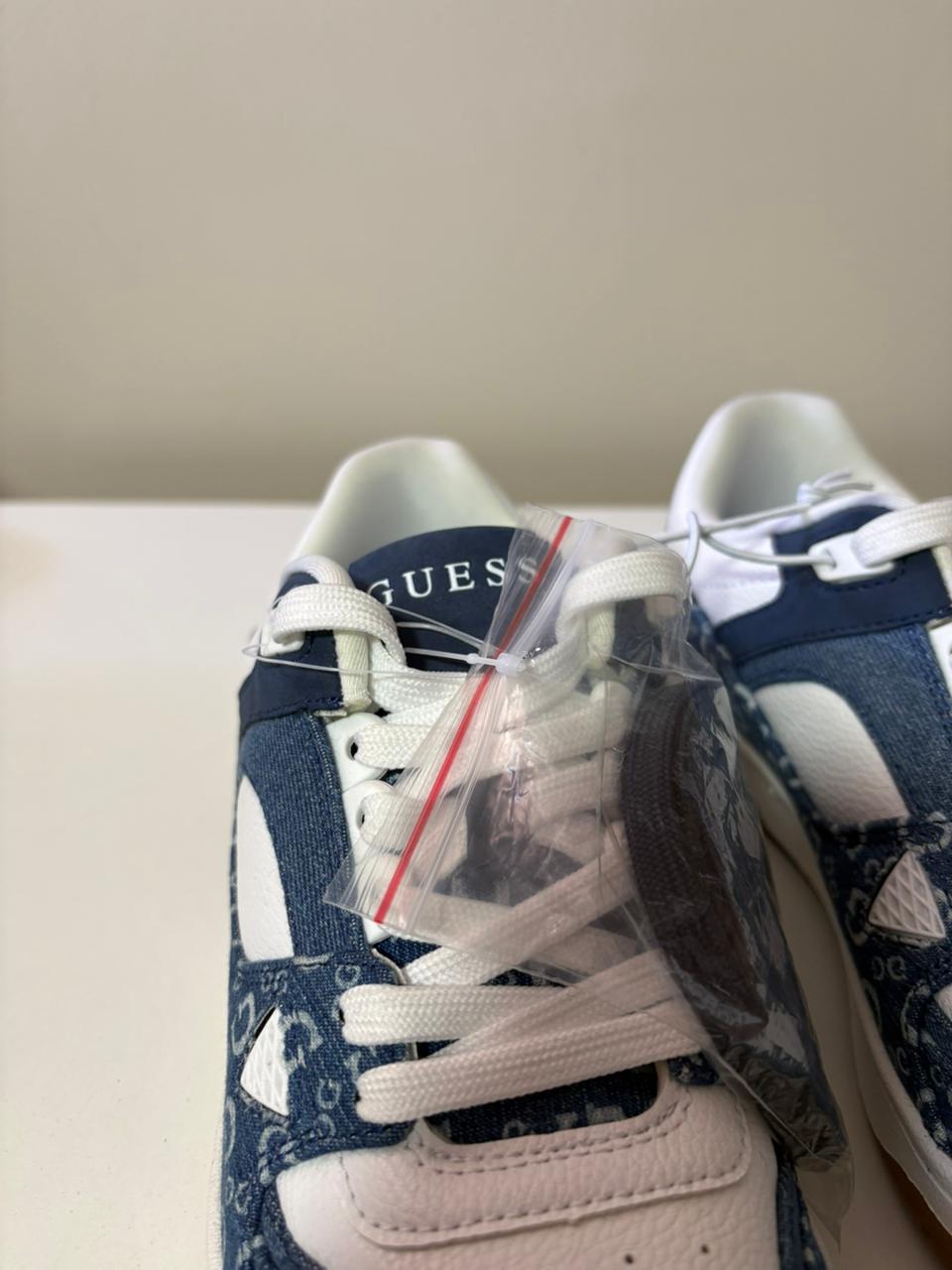 Zapatillas Guess